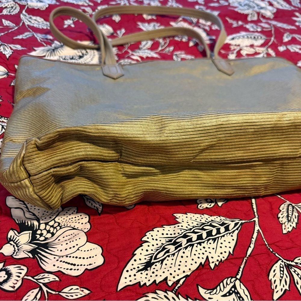 Yves Saint Laurent (YSL) Tan Vintage Tote/Travel Bag - Picture 7 of 7